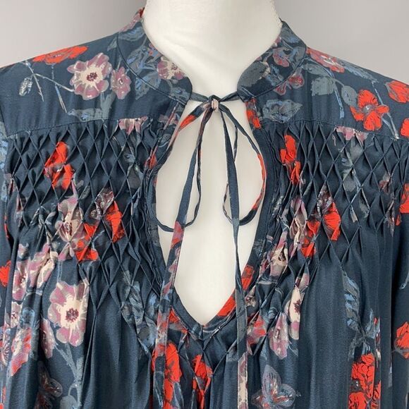 Free People Pebble Crepe So Fine Smocked Raw Hem Tunic Top. Size Small. - Picture 5 of 14